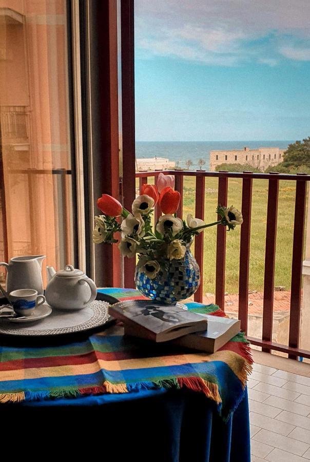 Hotel Mediterraneo Джовинаццо Экстерьер фото